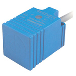 Proximity sensor standard function type, square shape/direct-current 3 wire type.Test distances: 7 mm and 10 mm KBPS25-7-7MM