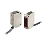 Oil-Resistant, Robust and Compact Photoelectric Sensor [E3ZM-C]