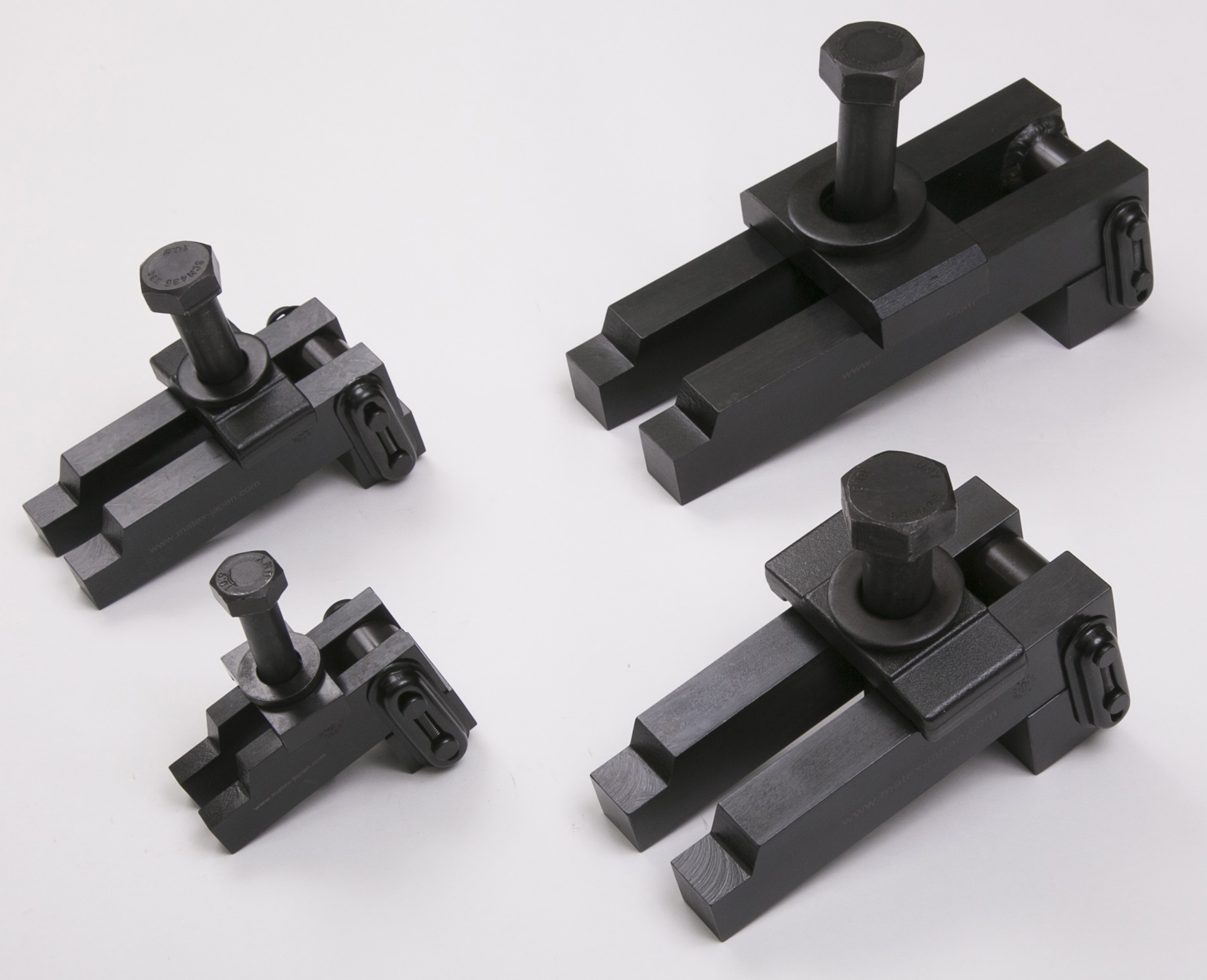 Matex Easy Clamp : Image of included bolts